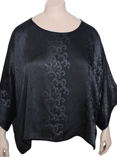 Dressori Oversized Kimono Sleeve Top