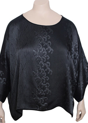 Dressori Oversized Kimono Sleeve Top